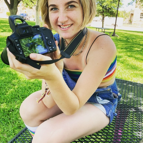 Meet your Posher, Violet - Picture 5 of 8